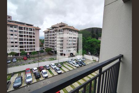 Sacada de apartamento para alugar com 2 quartos, 46m² em Taquara, Rio de Janeiro