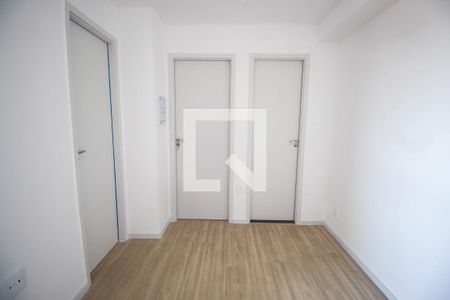 Sala e Cozinha de apartamento para alugar com 2 quartos, 36m² em Vila Plana, São Paulo