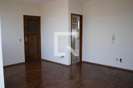 Sala de apartamento para alugar com 3 quartos, 93m² em Santo Antônio, Belo Horizonte