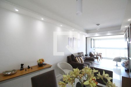 Sala de apartamento para alugar com 3 quartos, 85m² em Barra da Tijuca, Rio de Janeiro