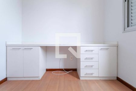 Quarto 1 de apartamento à venda com 3 quartos, 70m² em Buritis, Belo Horizonte