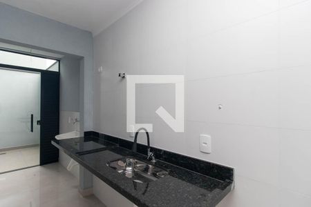 Cozinha e Área de Serviço de apartamento para alugar com 2 quartos, 43m² em Carandiru, São Paulo