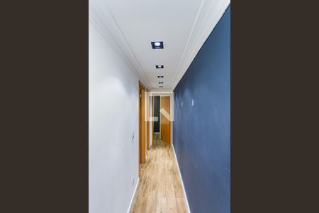 Corredor de apartamento à venda com 2 quartos, 43m² em Jardim Iris, São Paulo