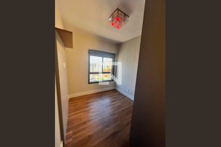 Apartamento à venda com 3 quartos, 168m² em Vila Cordeiro, São Paulo