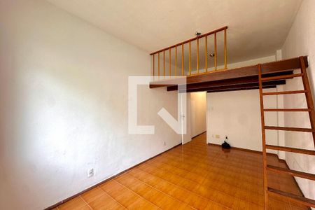 Quarto de kitnet/studio à venda com 1 quarto, 30700m² em Centro, Rio de Janeiro