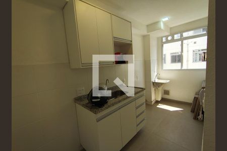 Sala/Cozinha de apartamento para alugar com 2 quartos, 40m² em Pechincha, Rio de Janeiro