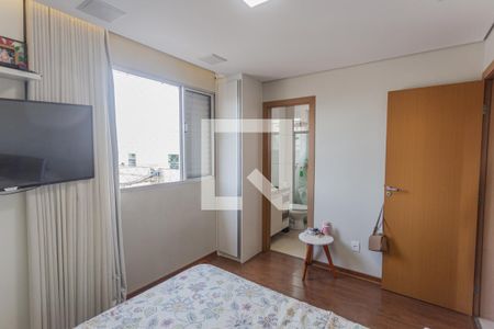 Suíte de apartamento para alugar com 4 quartos, 155m² em Ipiranga, Belo Horizonte