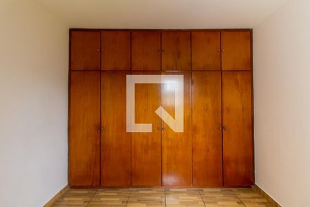 Quarto 1 de apartamento para alugar com 2 quartos, 54m² em Vila Industrial, São Paulo