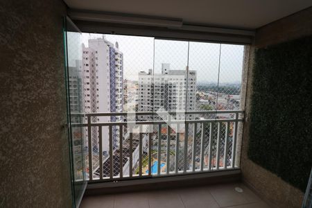 Sala de apartamento para alugar com 2 quartos, 62m² em Km 18, Osasco