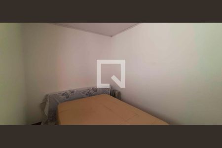 Quarto 1 de casa para alugar com 2 quartos, 65m² em Metalúrgicos, Osasco