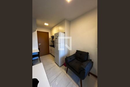 Cozinha de kitnet/studio para alugar com 1 quarto, 23m² em Costa Azul, Salvador
