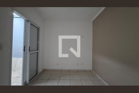Quarto de apartamento à venda com 3 quartos, 83m² em Vila Curuçá, Santo André