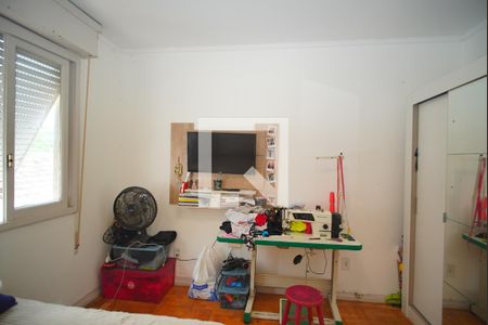 Quarto 1 de apartamento à venda com 2 quartos, 70m² em Floresta, Porto Alegre