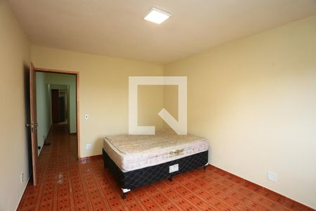 quarto 1 de casa para alugar com 2 quartos, 60m² em Jardim Helga, São Paulo