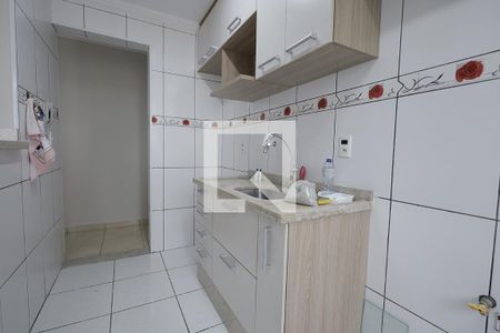 Sala/Cozinha de apartamento para alugar com 2 quartos, 45m² em Parque Sao Vicente, Santo André