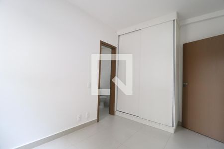 Quarto 2 - Suíte de apartamento para alugar com 2 quartos, 55m² em Jaraguá, Uberlândia