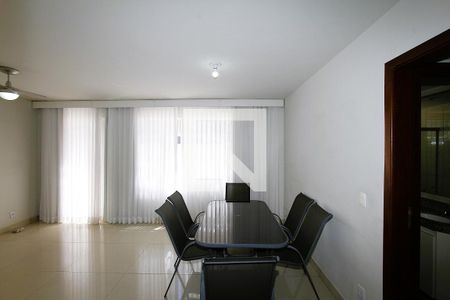 Sala de apartamento para alugar com 3 quartos, 114m² em Cruzeiro, Belo Horizonte
