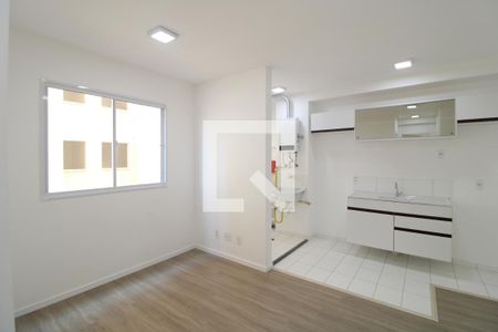 Sala/cozinha de apartamento para alugar com 2 quartos, 36m² em Vila Socorro, São Paulo