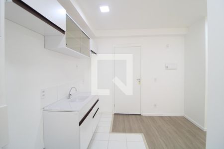 Sala/cozinha de apartamento para alugar com 2 quartos, 36m² em Vila Socorro, São Paulo