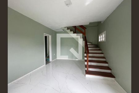 Sala de casa à venda com 2 quartos, 106m² em São José, Novo Hamburgo