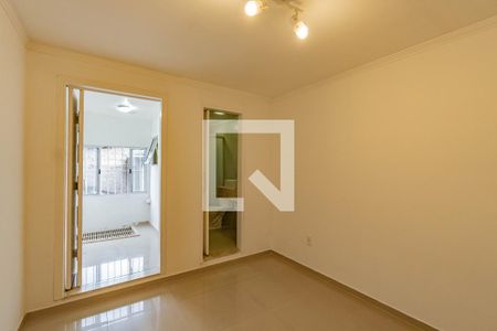 Suíte de casa para alugar com 2 quartos, 80m² em Vila Gumercindo, São Paulo