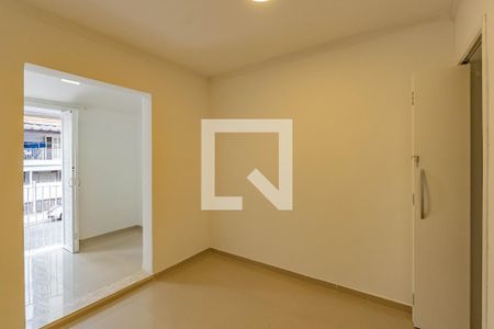 Quarto 1 de casa para alugar com 2 quartos, 80m² em Vila Gumercindo, São Paulo
