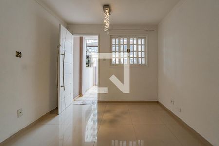 Sala de casa para alugar com 2 quartos, 80m² em Vila Gumercindo, São Paulo