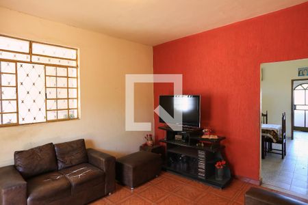 Sala de casa à venda com 2 quartos, 360m² em União, Belo Horizonte