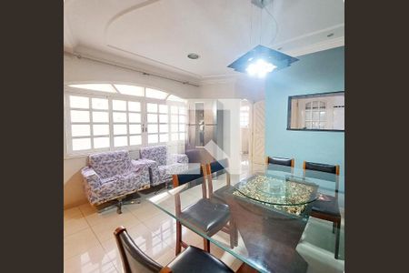 Sala de casa à venda com 4 quartos, 470m² em Bela Vista, Osasco