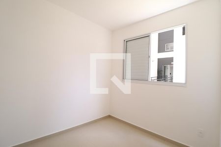 Quarto 1 de apartamento para alugar com 2 quartos, 80m² em Jardim Holanda, Uberlândia
