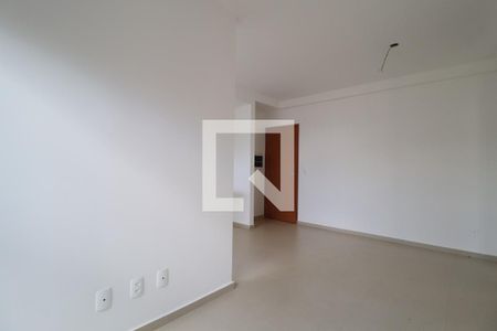 Sala de apartamento para alugar com 2 quartos, 80m² em Jardim Holanda, Uberlândia