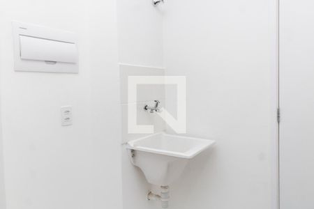 Sala/Cozinha de apartamento para alugar com 1 quarto, 29m² em Parque Vitoria, São Paulo