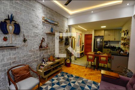 Sala de apartamento para alugar com 2 quartos, 75m² em Tijuca, Rio de Janeiro