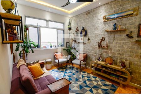 Sala de apartamento para alugar com 2 quartos, 75m² em Tijuca, Rio de Janeiro