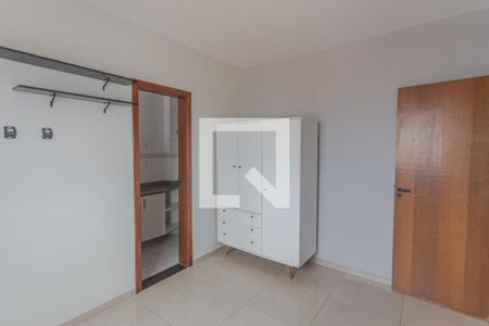 Suíte de apartamento para alugar com 2 quartos, 65m² em Santa Ines, Belo Horizonte