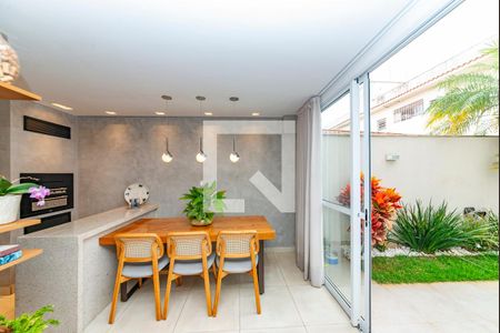 Sala de apartamento à venda com 3 quartos, 135m² em Prado, Belo Horizonte