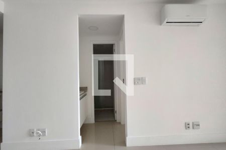 Sala de apartamento à venda com 1 quarto, 40m² em Freguesia (jacarepaguá), Rio de Janeiro