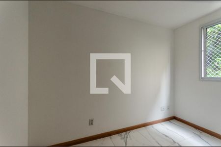Quarto 1 de apartamento para alugar com 2 quartos, 42m² em Jardim Iris, São Paulo
