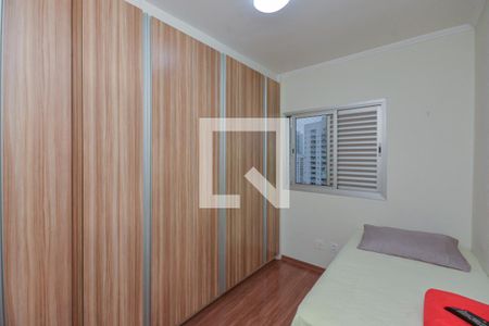 Quarto 2 de apartamento para alugar com 3 quartos, 72m² em Vila Isa, São Paulo