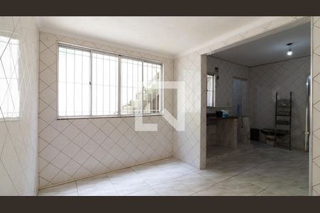 Quarto de casa para alugar com 1 quarto, 45m² em Vila Silvia, São Paulo