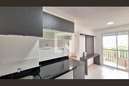 Sala/Cozinha/Área de serviço de apartamento para alugar com 1 quarto, 27m² em Várzea da Barra Funda, São Paulo