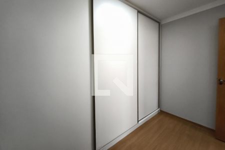 Quarto 1 de apartamento para alugar com 2 quartos, 48m² em Vila São Bernardo, Campinas