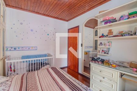 Quarto 2 de casa para alugar com 3 quartos, 300m² em Vila Ipiranga, Porto Alegre