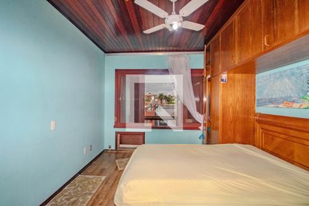 Quarto 1 de casa para alugar com 3 quartos, 300m² em Vila Ipiranga, Porto Alegre