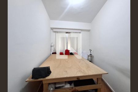 Quarto 1 de apartamento à venda com 3 quartos, 83m² em Catete, Rio de Janeiro