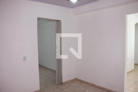 Sala 2 de casa para alugar com 2 quartos, 200m² em Jardim Barro Branco, Cotia