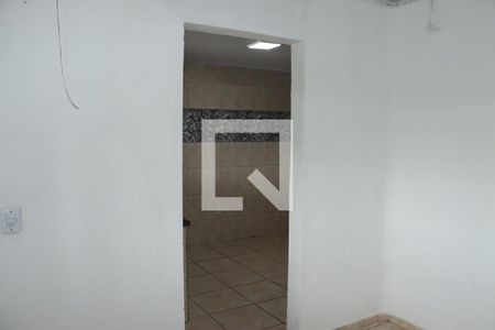Sala de casa para alugar com 2 quartos, 200m² em Jardim Barro Branco, Cotia