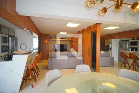 Sala de apartamento à venda com 3 quartos, 280m² em Jardim Itu, Porto Alegre