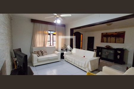Sala de casa à venda com 3 quartos, 212m² em Conjunto Residencial Natalia, São Bernardo do Campo