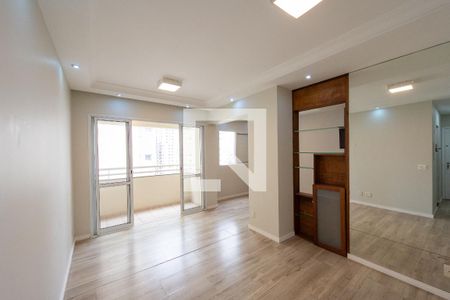 Sala de apartamento para alugar com 2 quartos, 67m² em Chácara Inglesa, São Paulo